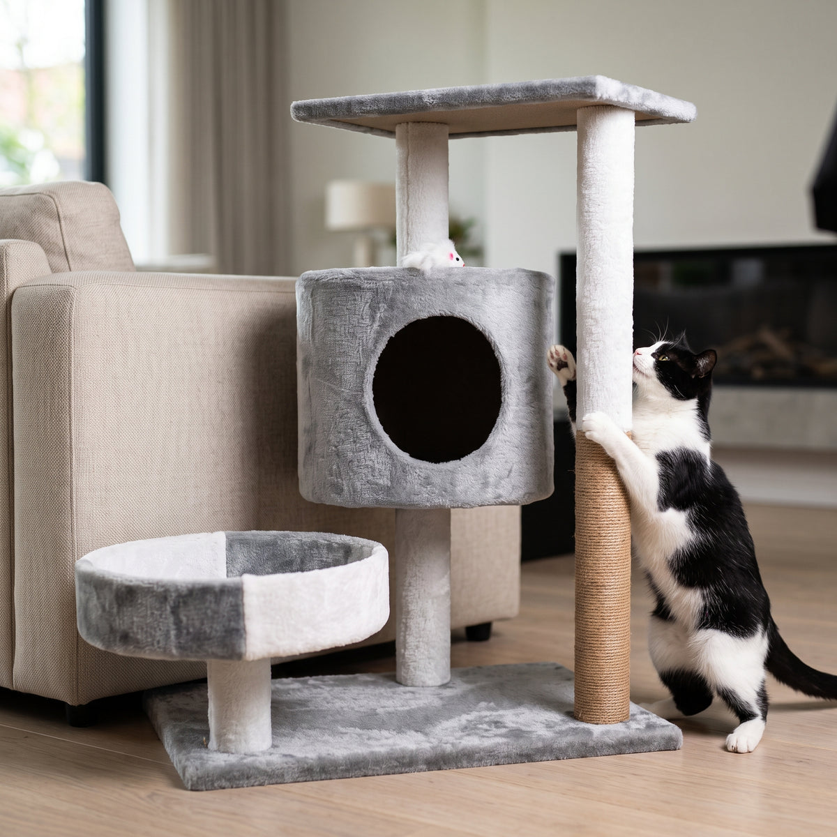 Árbol Rascador para Gatos con Nido de Peluche